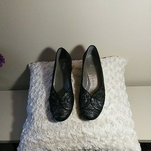 ARA black metallic finish ladies pumps